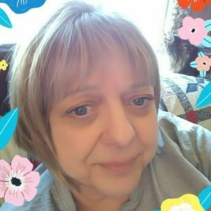 Meet your Posher, Debra